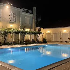  Bed & Breakfast Logis Veles France