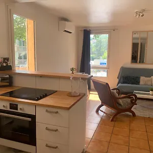 https://beau-t2-clim-terrasse-idalement-situ.aixenprovencehotels.org